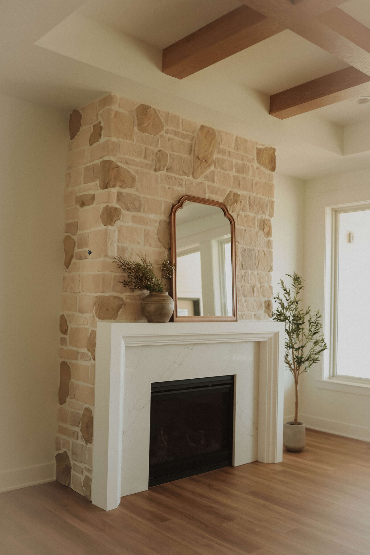 4733-JEANIE-LN-Central-Iowa-Custom-Home-JRL-Builders-3F1A5091