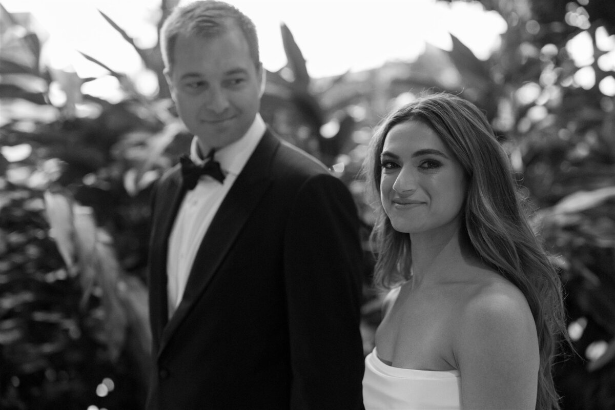 JESSICA RIEKE PHOTOGRAPHY - OLIVIA AND DJ WEDDING - FIRST LOOK AND PORTRAITS-166