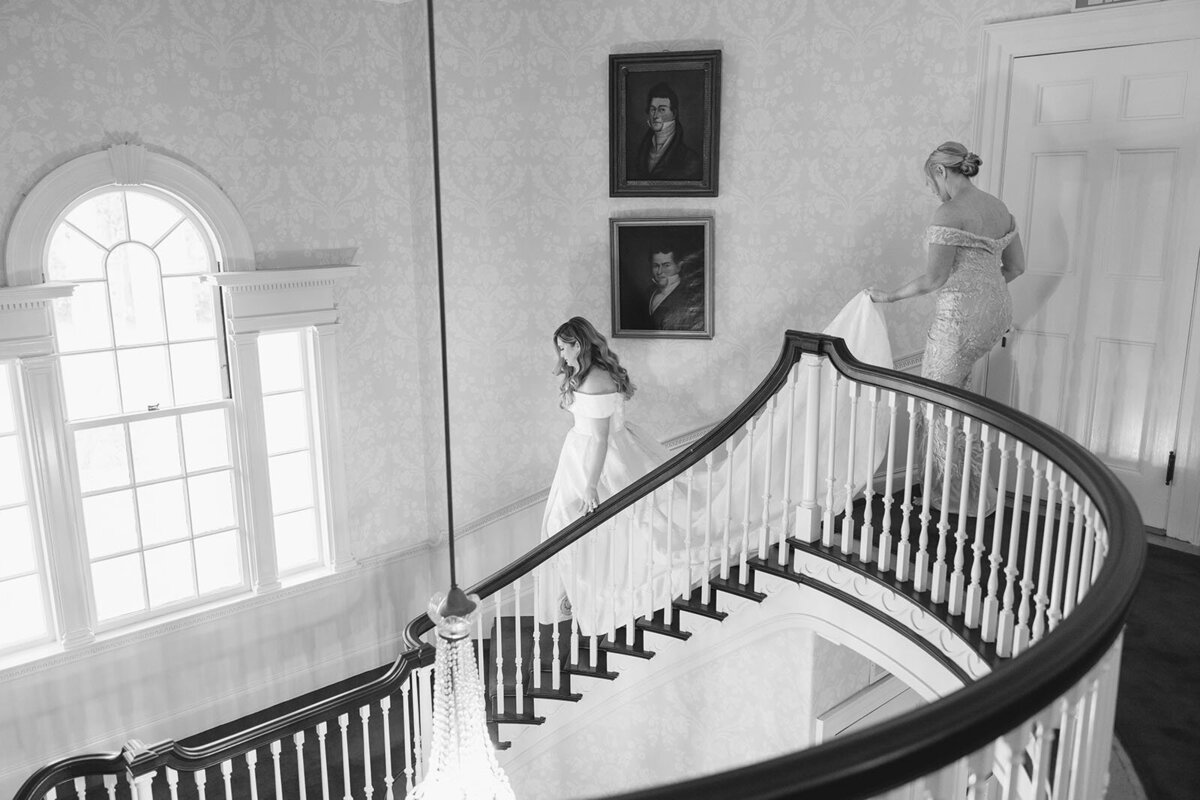 bride_descending_starirs