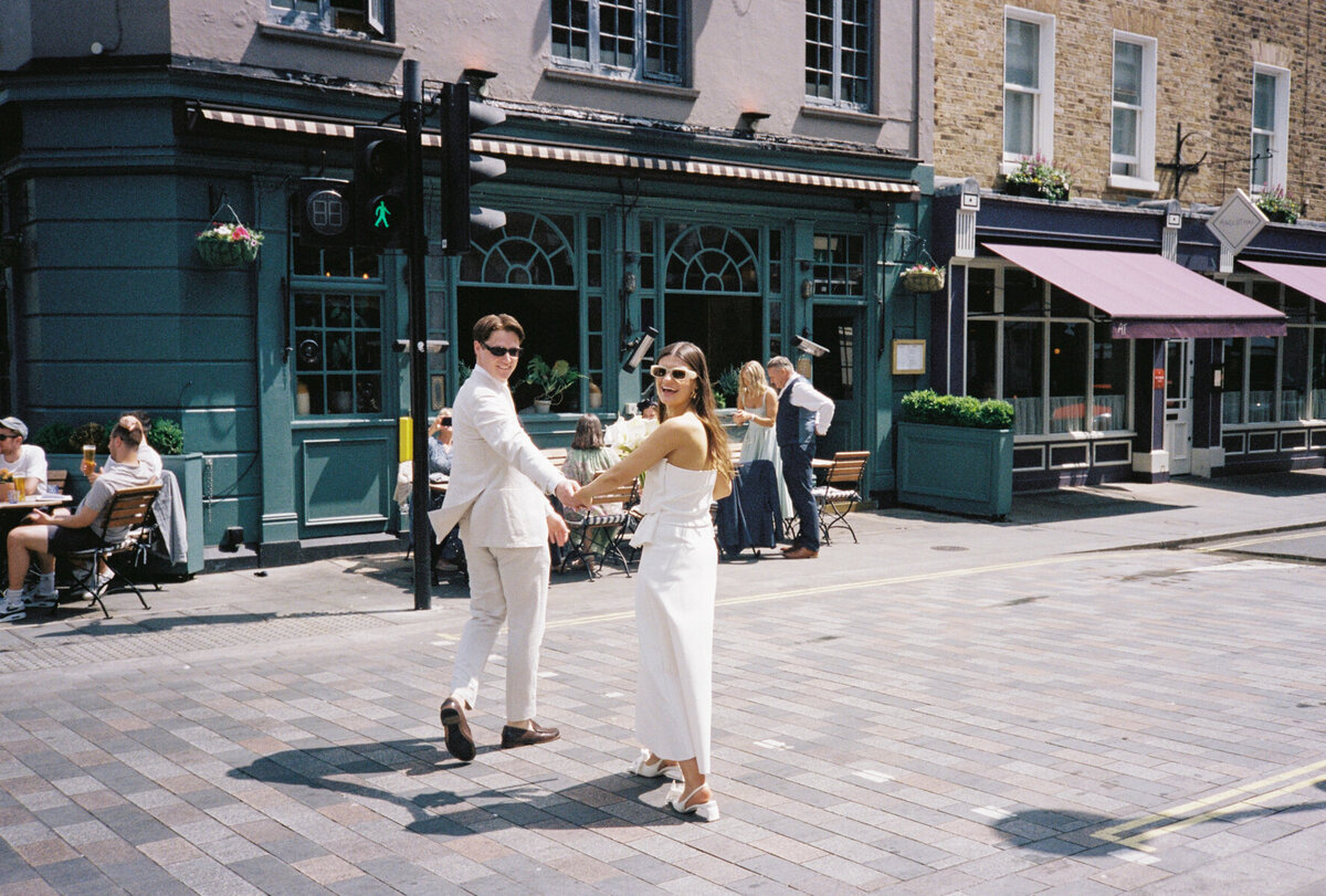 marylebone-old-town-hall-london-wedding-24