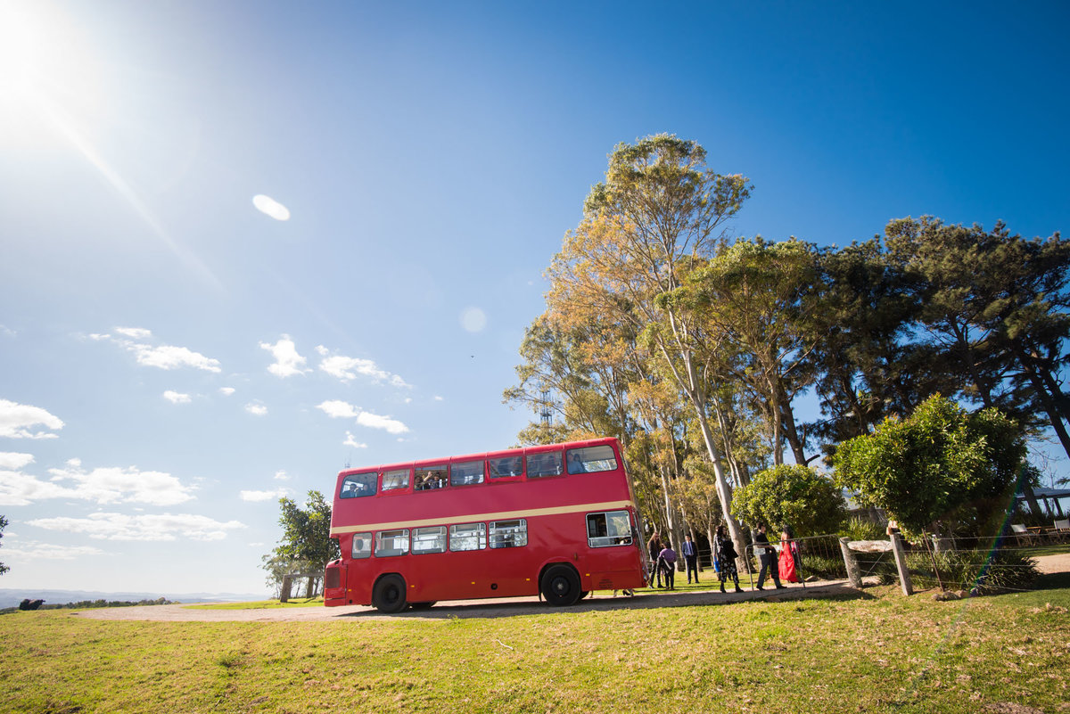 DougAmy_ByronViewFarm_WeddingPhotographer_AnnaOsetroff_WebHighlights-37