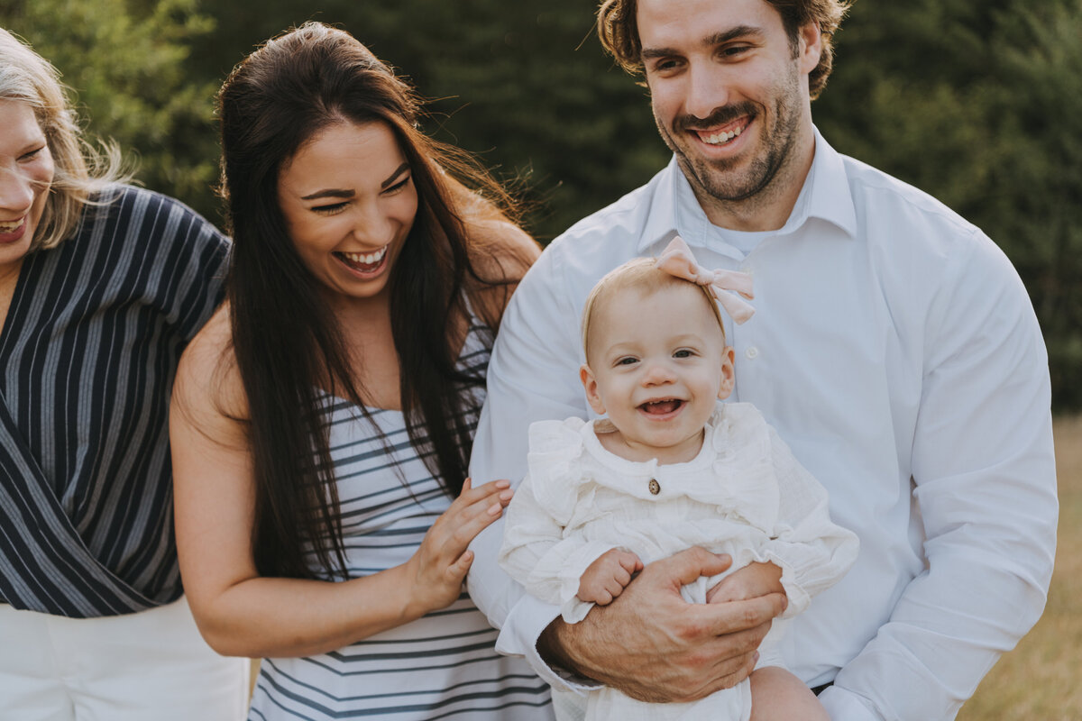 Jill Cobb Family 2022 Sneak-2
