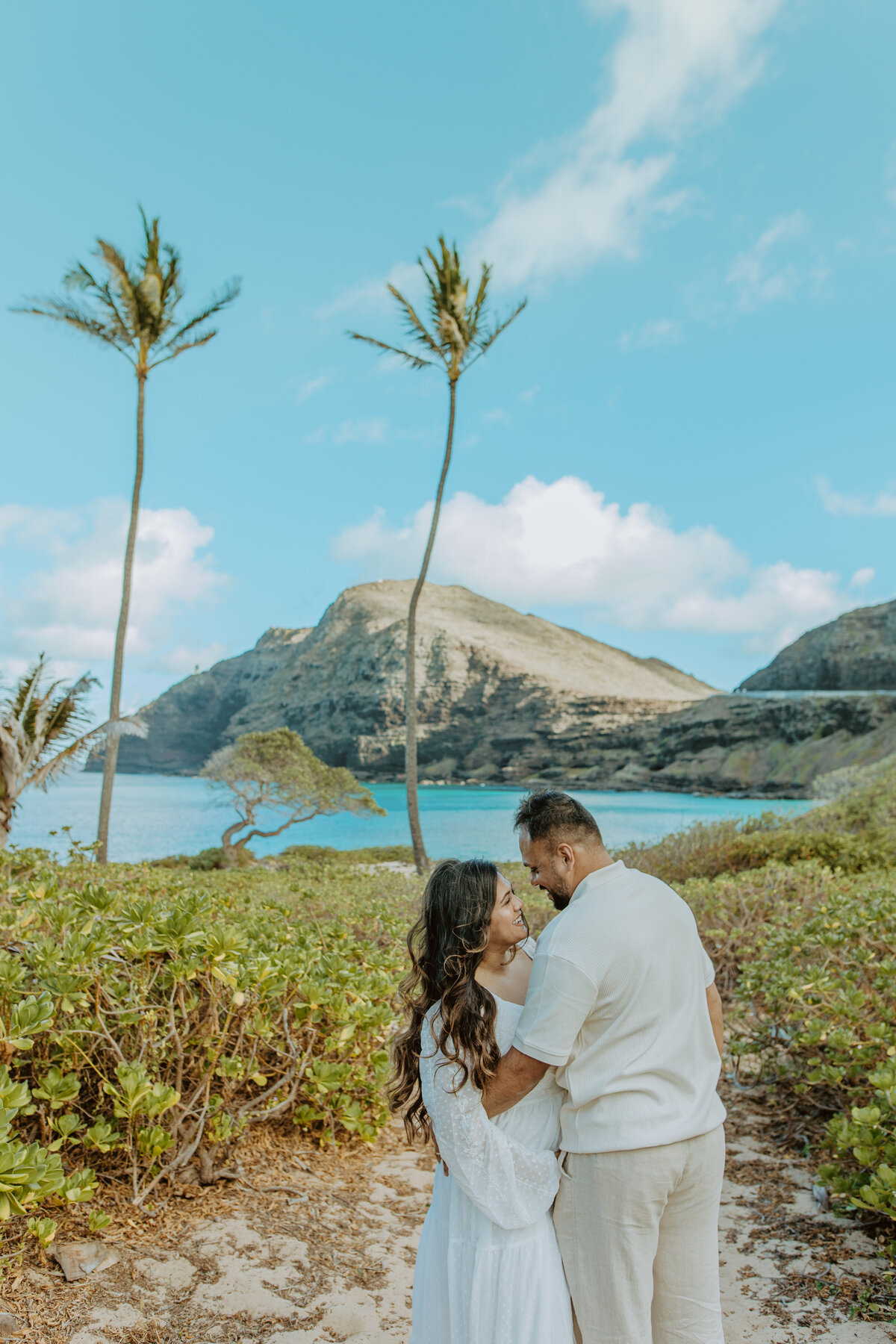 Maternity photos in Oahu