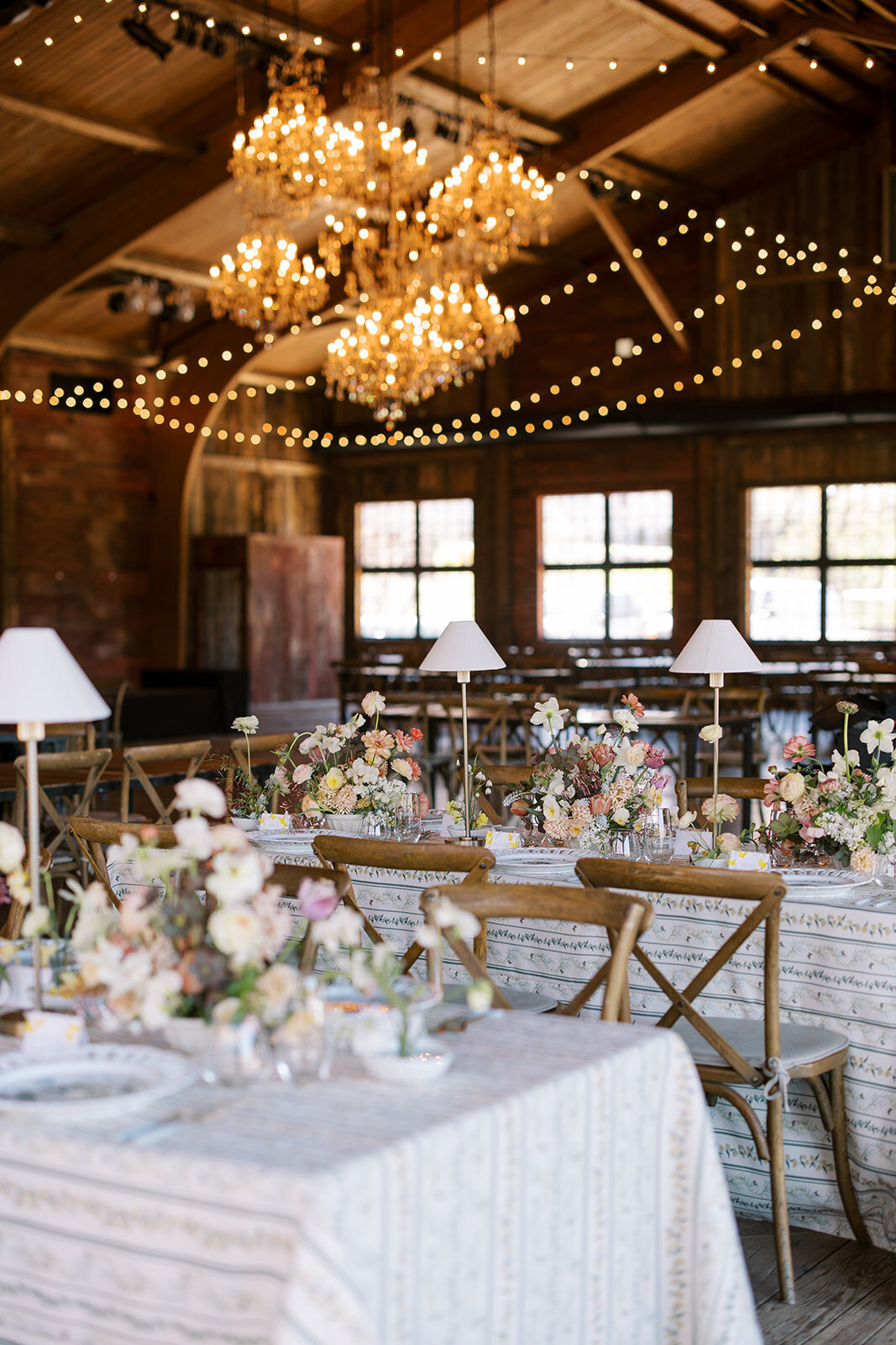 Cedar Lakes Estate Tablescape-25