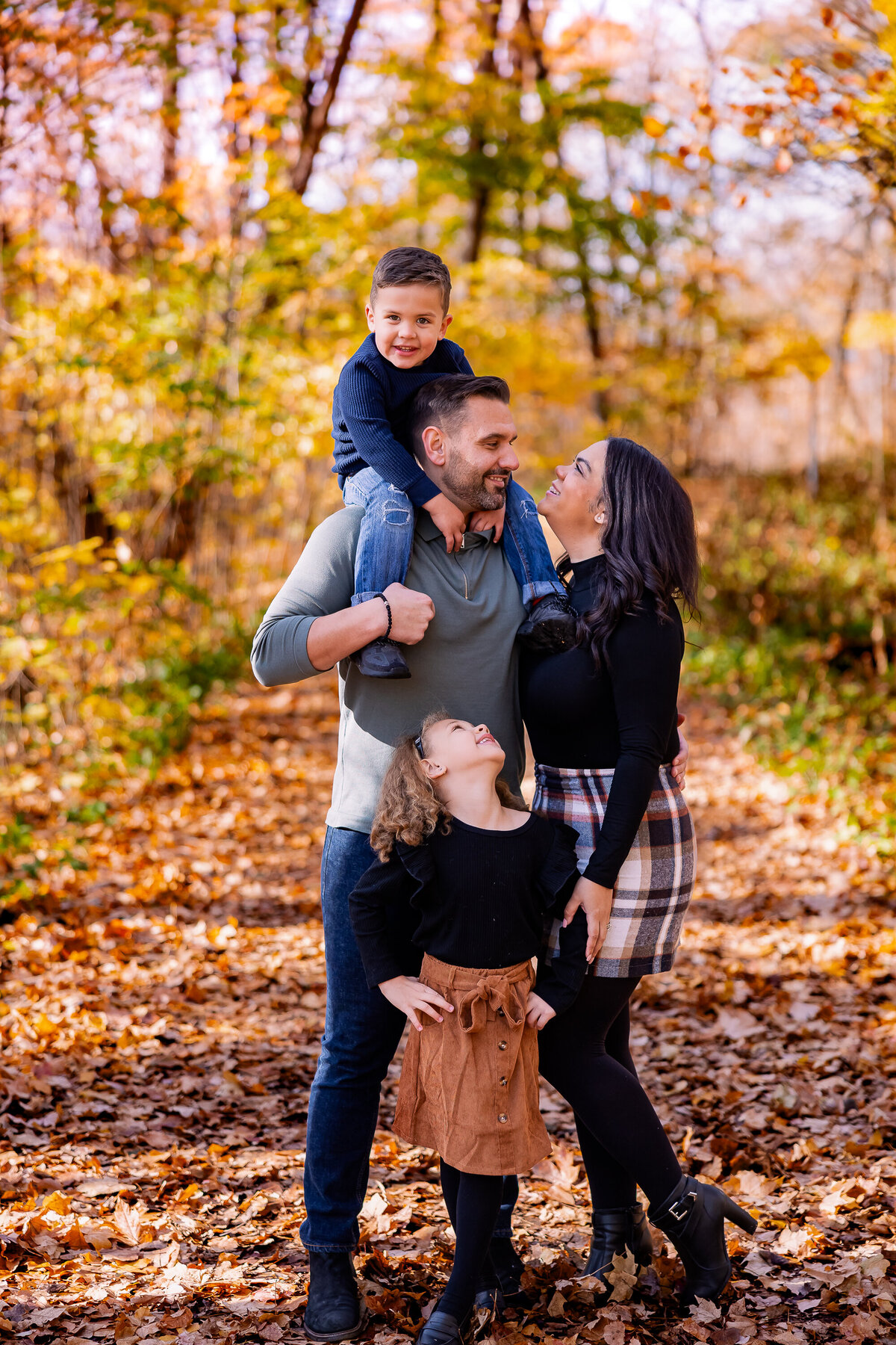 Hansen-Grujic-Family-Fall2023-77