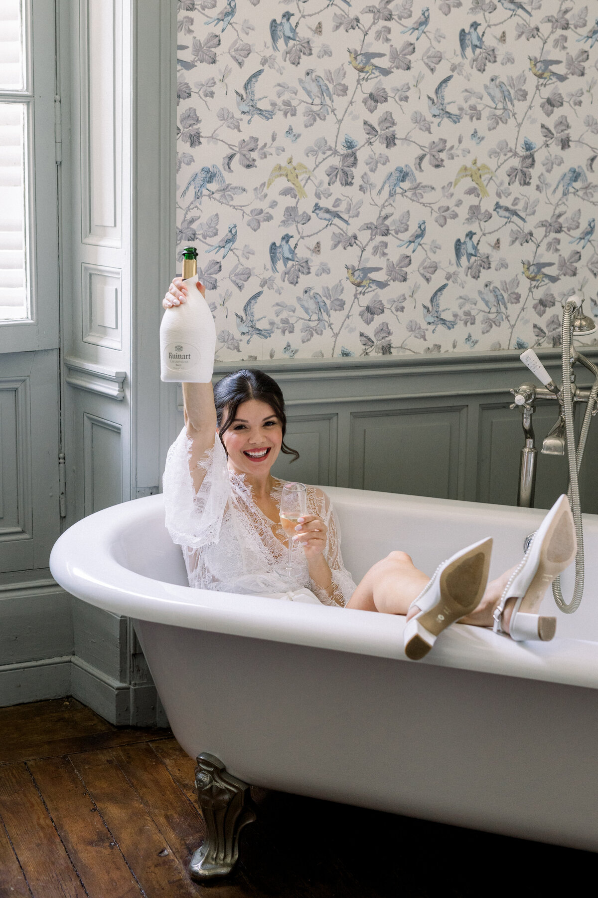 Bride with Champagne Chateau La Durantie