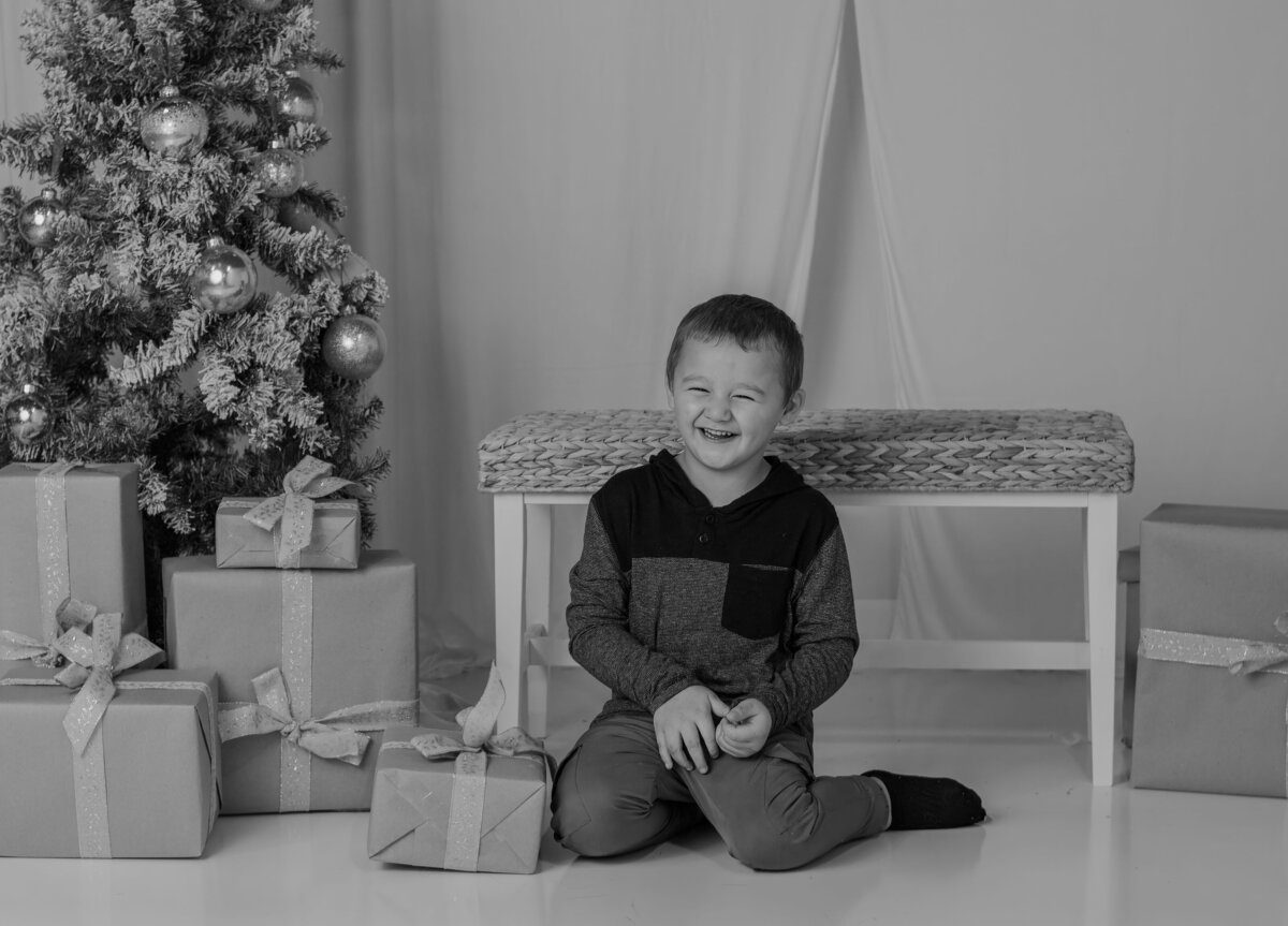 Matt&Mallory's Christmas Photos_2024_044