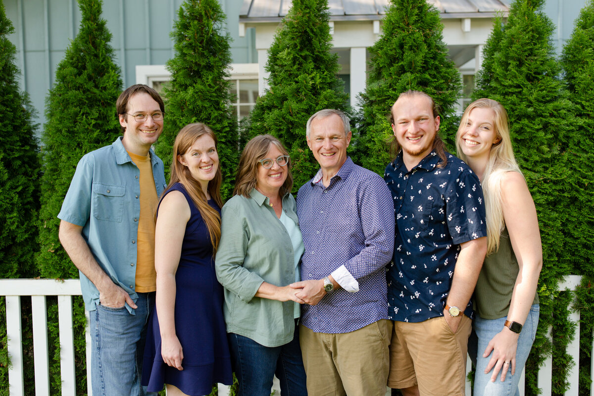 Miller-Family-Lake-House-250