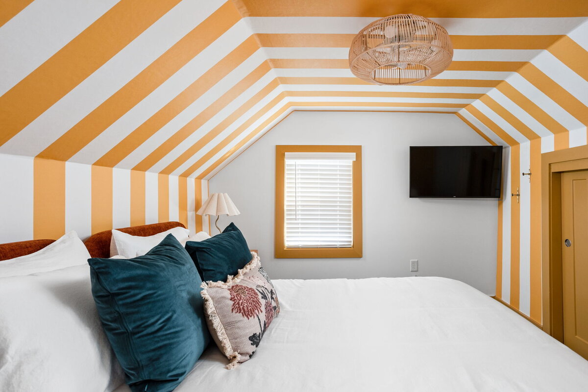 54-web-or-mls-805-iowa-st
