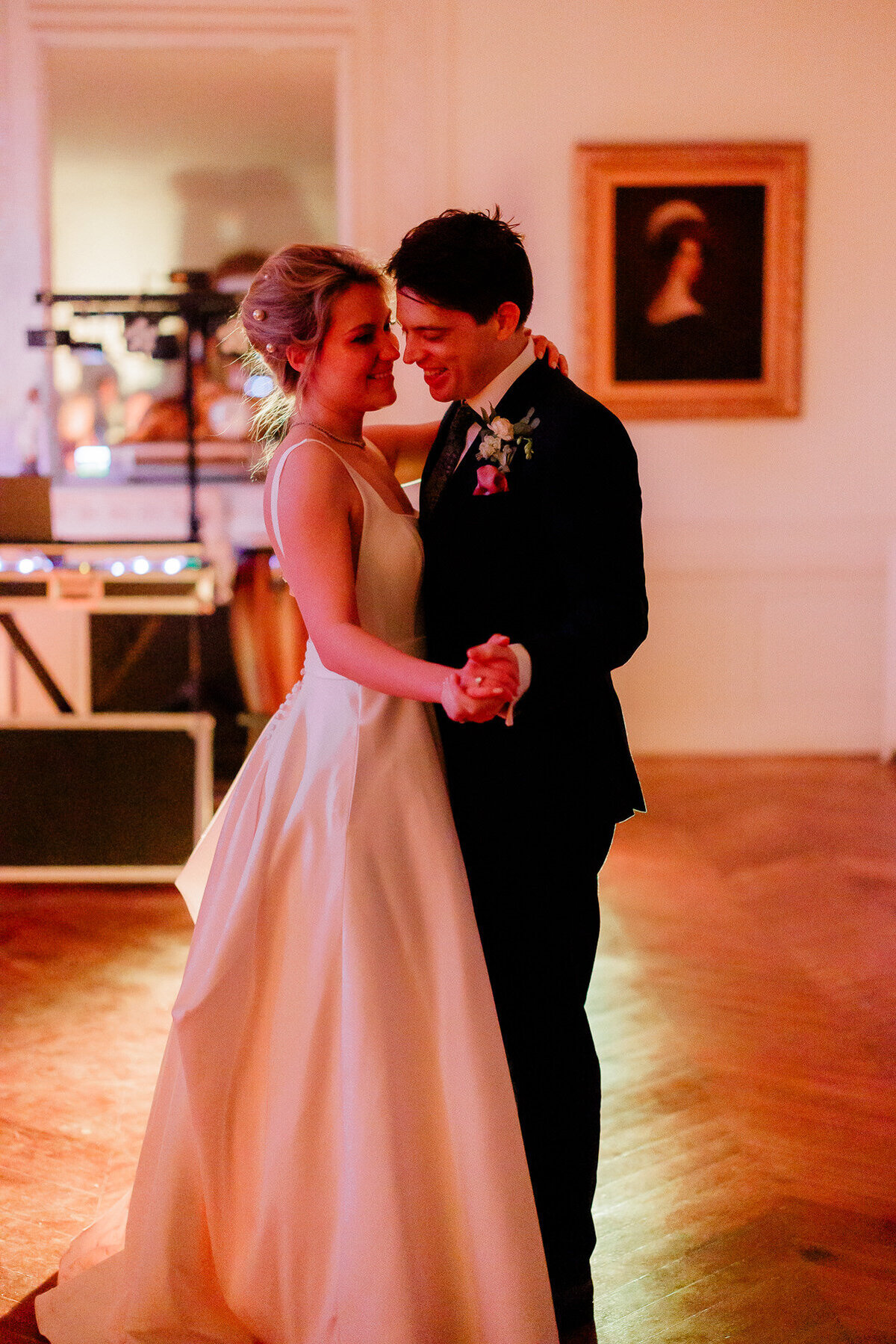 Modern_Chic_Chateau_Valouze_Destination_Wedding_Photographer-110