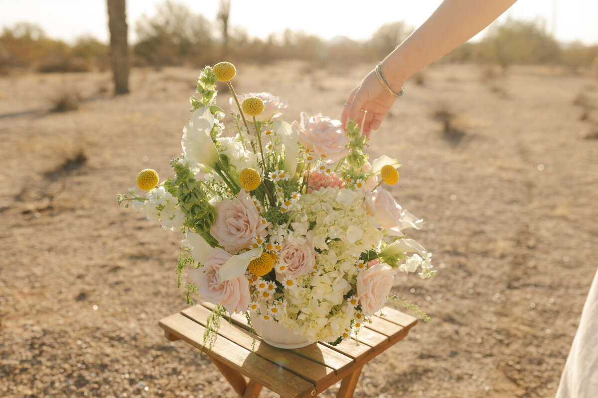 BRI FLORAL CO-112