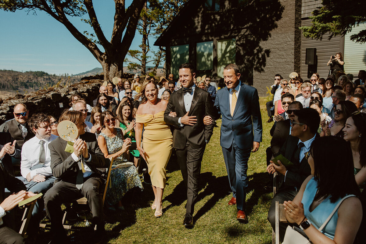 Sharice + Ryan _ The Griffin House _ Oregon Wedding Photographer + Super 8 Videographer _ Backcountry Bohemians - Previews-30