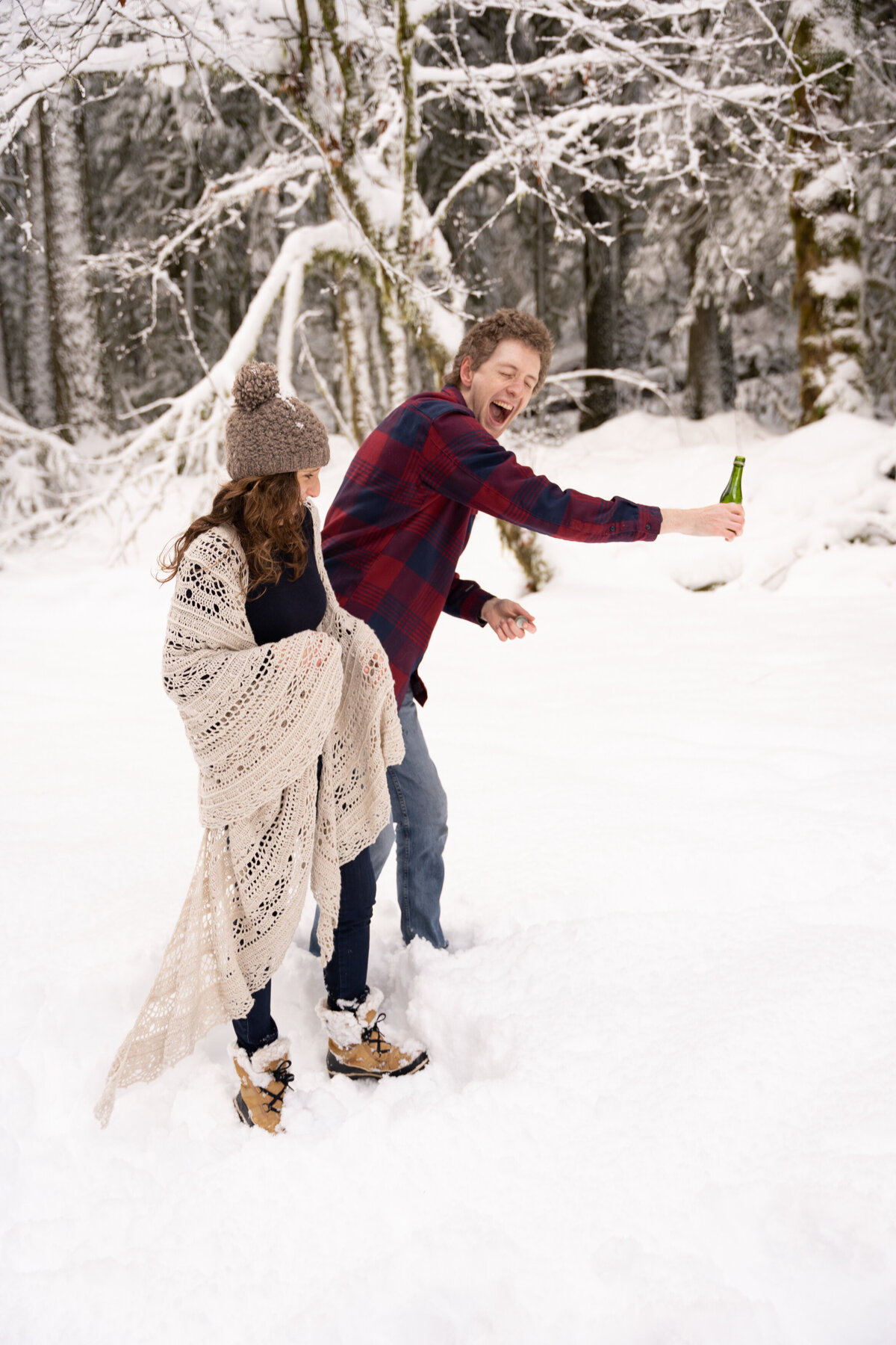 Portland-Oregon-Couples-Photographer-101