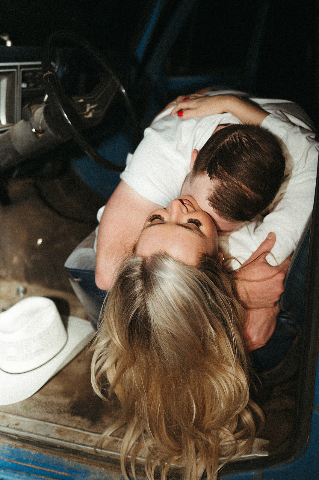 presley-gray-nighttime-western-montana-engagement0369