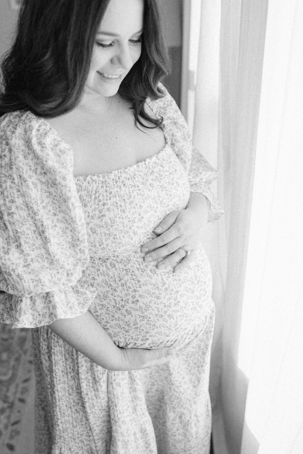 Cincinnati maternity photograher