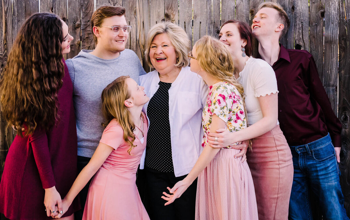 Granny and kids hug in Prescott family photos