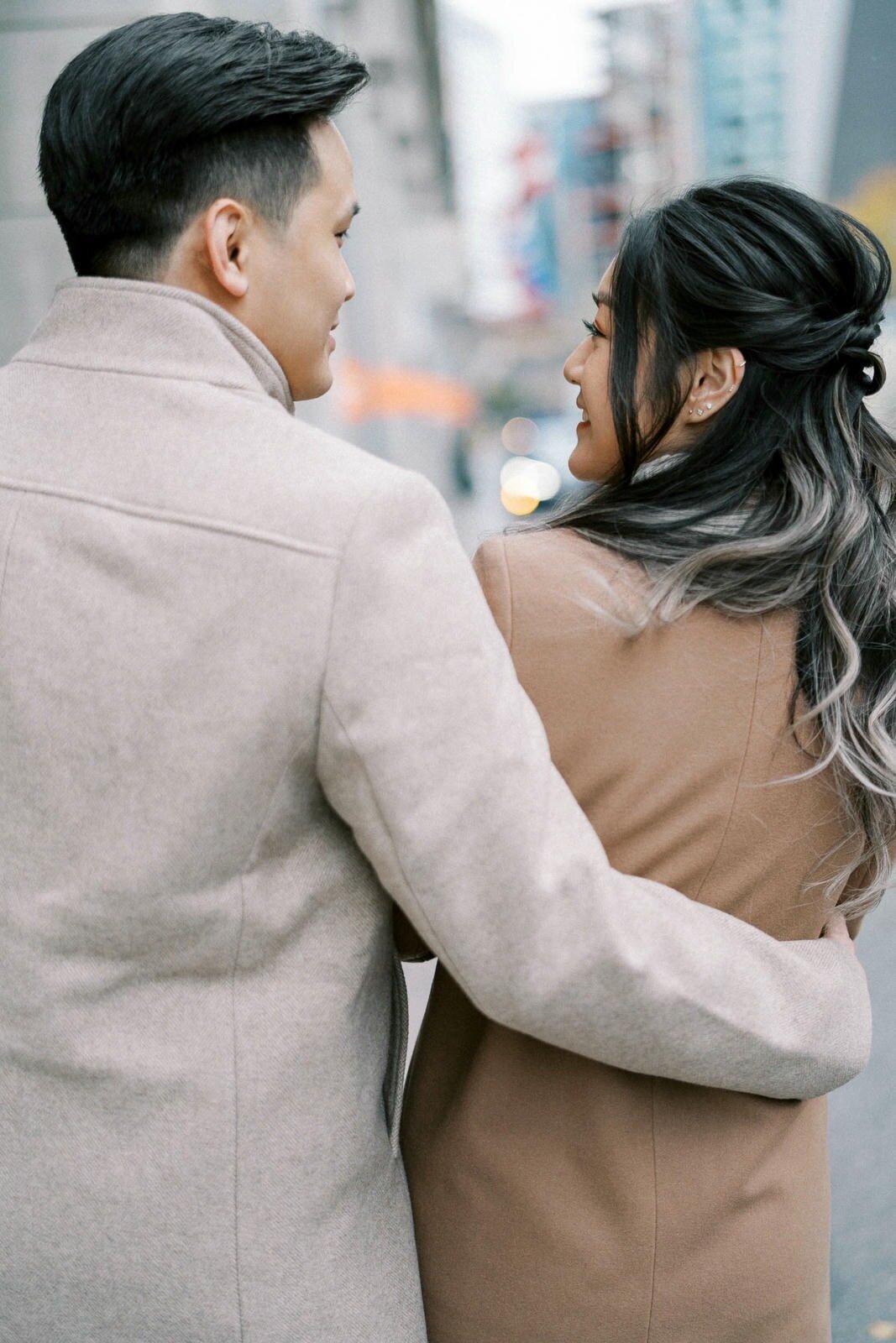 E2-Engagement-Photoshoot-in-Toronto-Vivian-and-David-2023-10-30-2500px-1025