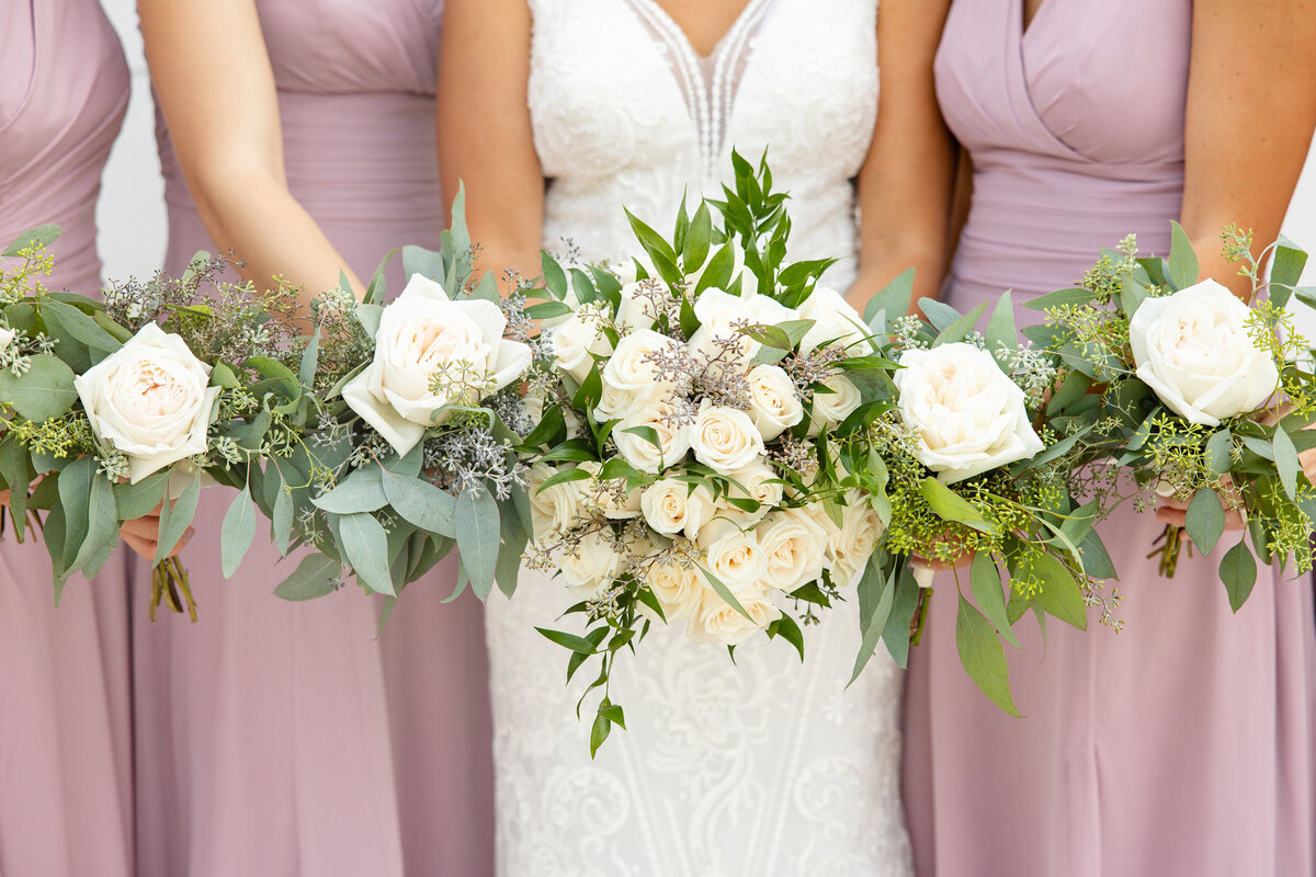 macray-harbor-wedding-flowers-sydney-madison-photography