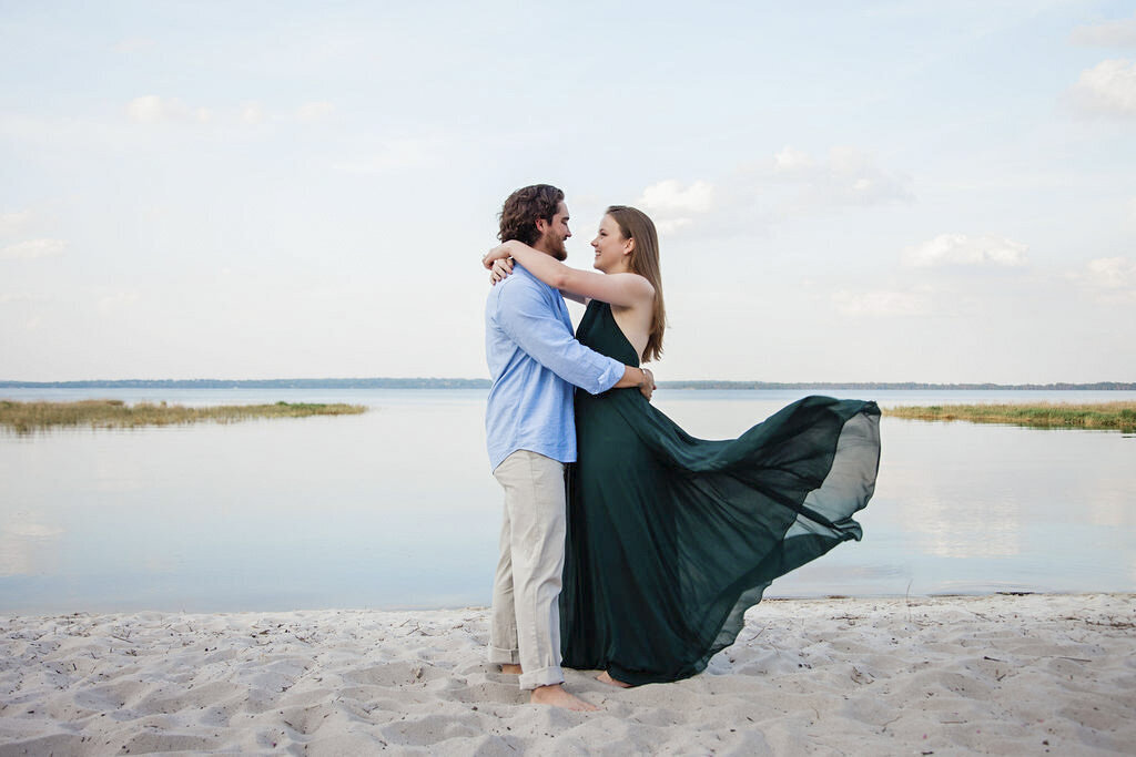 112 - HundredsofMoments_Engagements_055