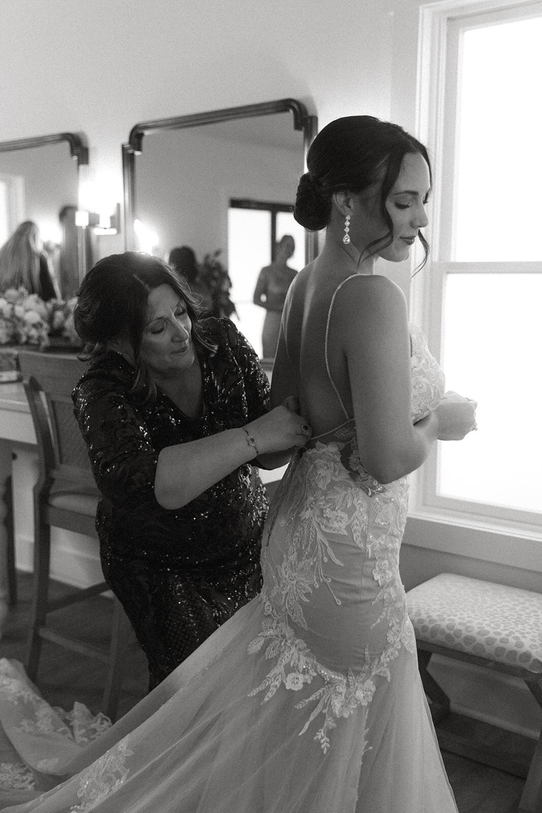 Ivy House Saugatuck Fall Wedding-8