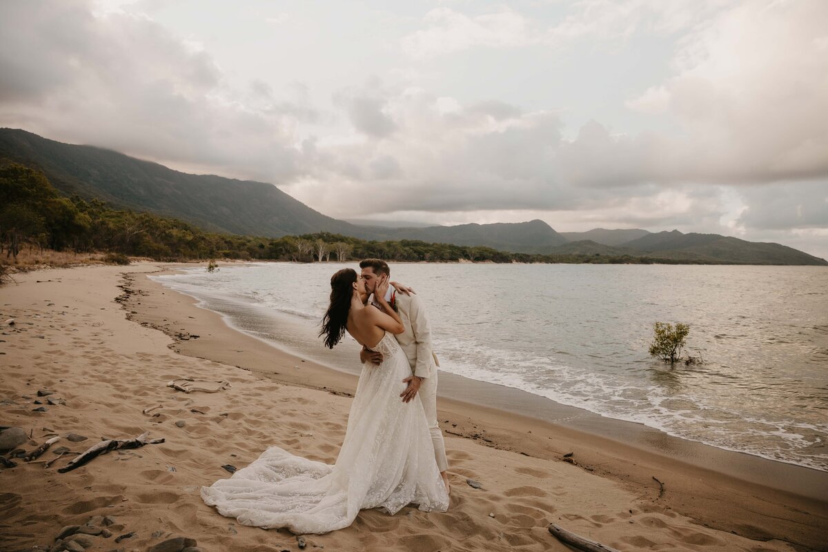 portdouglaselopementphotos-97
