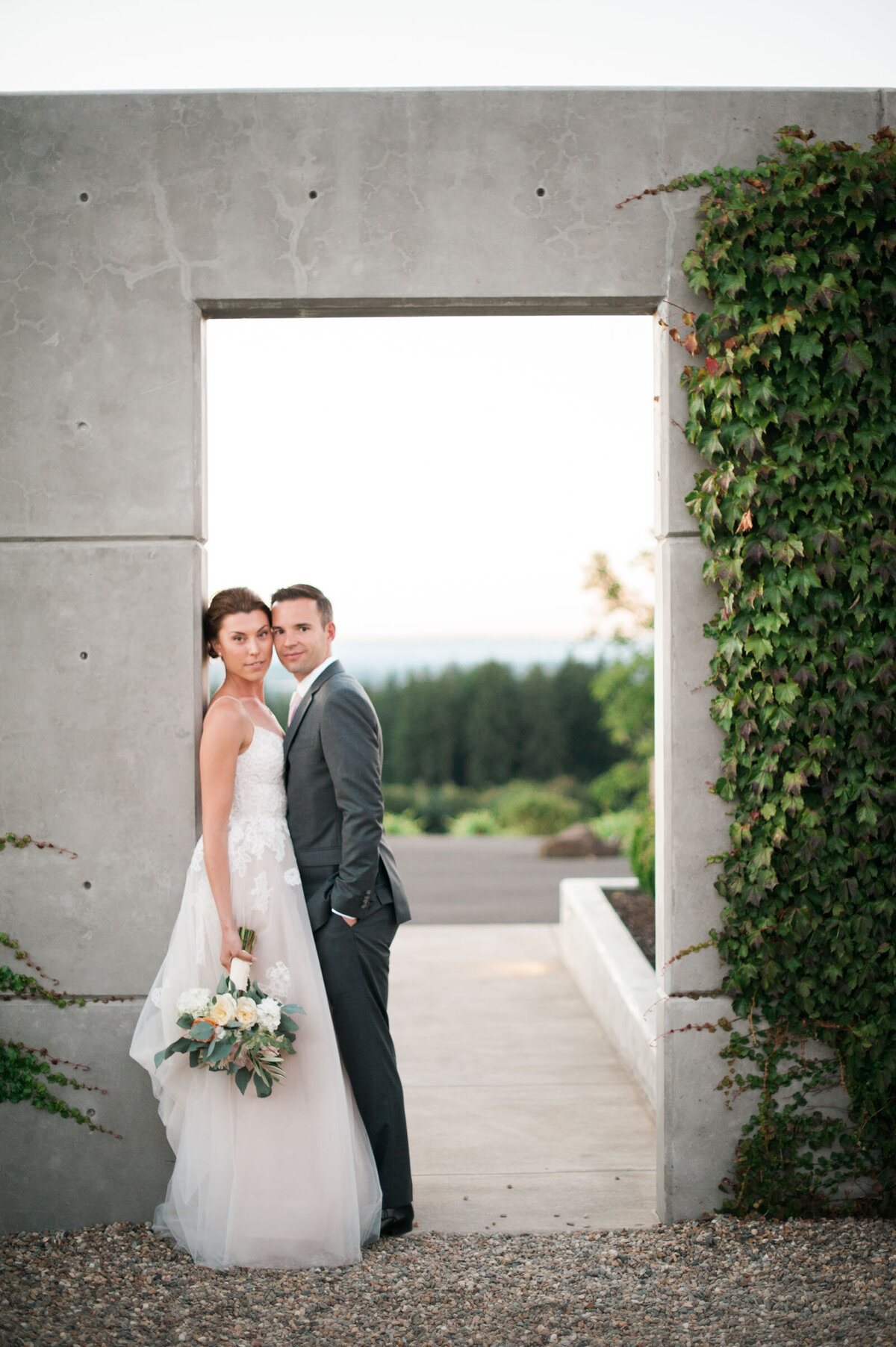 wedding couple at ponzi winery wedding