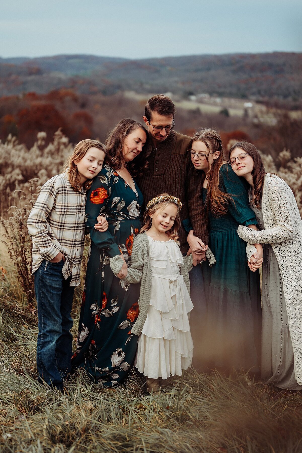 Family of 6 Fall Portrait