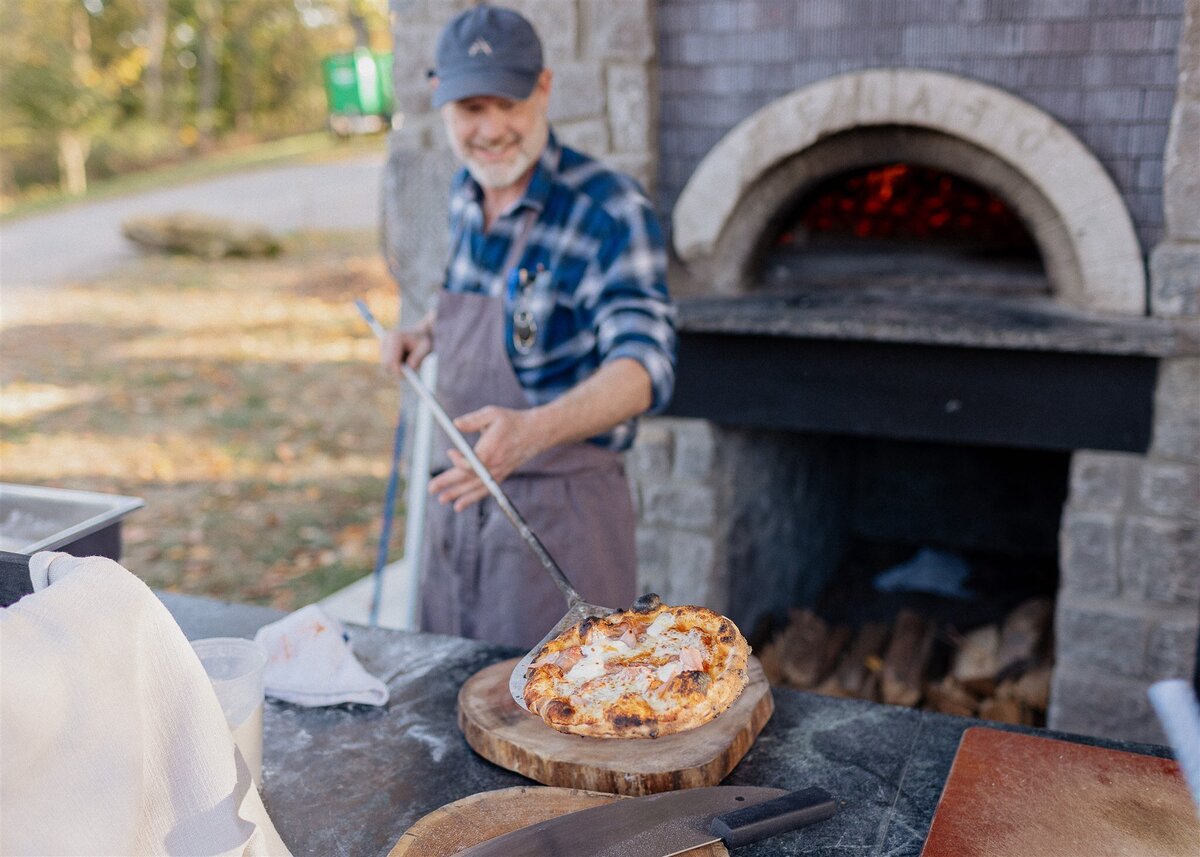 pizza oven dining southall farm and inn