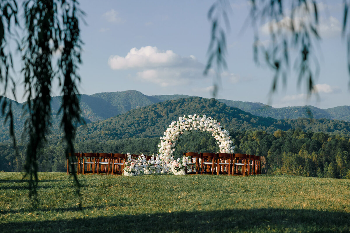 Pixels and Wood Creative_The Shiloh_Him Her Photo_Floral Circle Arch_North Carolina Wedding_Ceremony-11