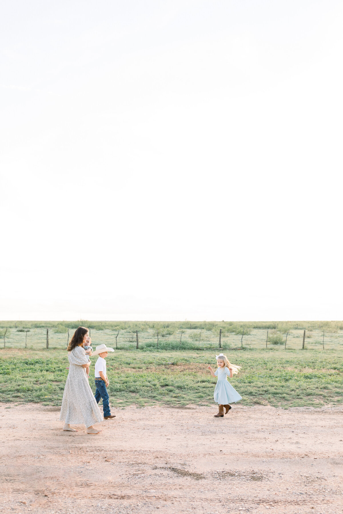 2021-daniel-mandi-thompson-photography000000100000100008