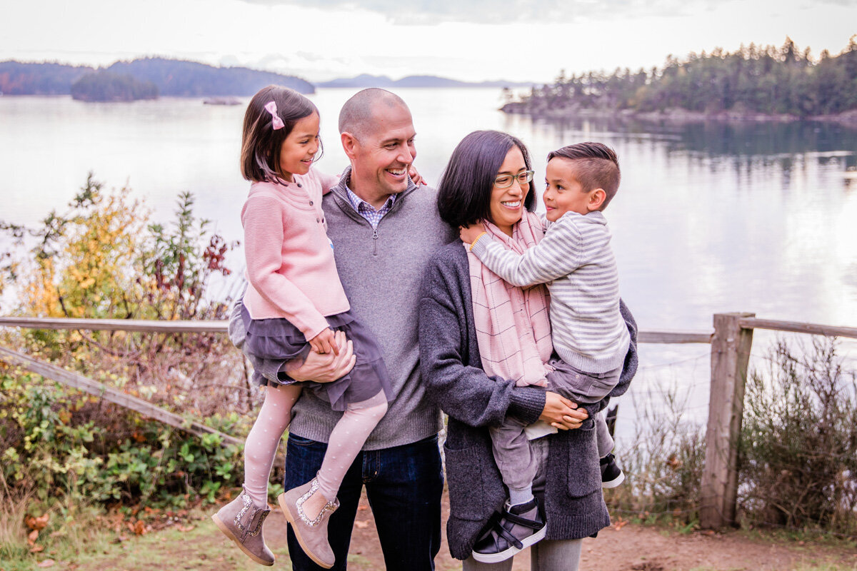 Portrait Photography - Woodstock Farm - Family a