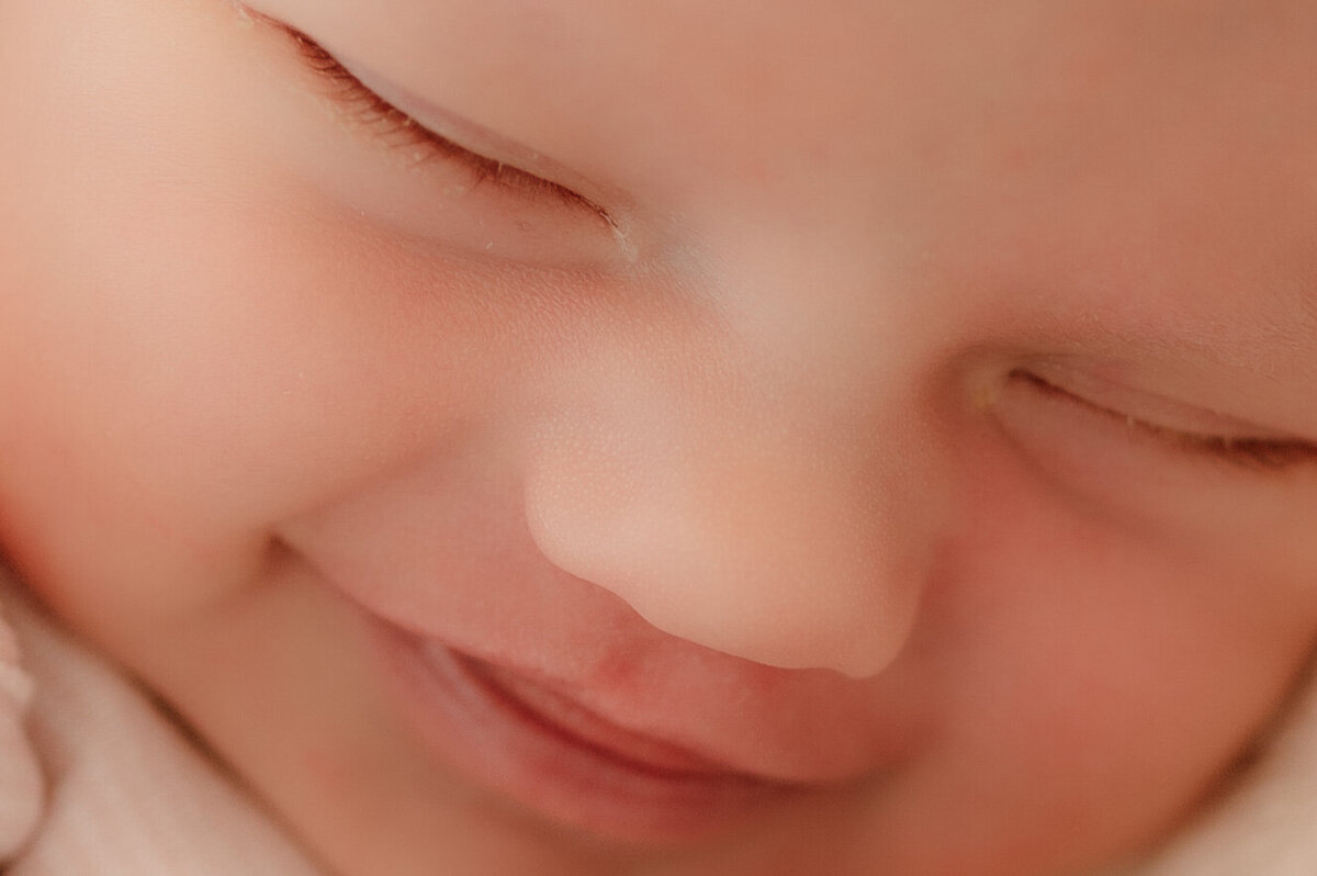 newborn-photoshoot-worcestershire-118