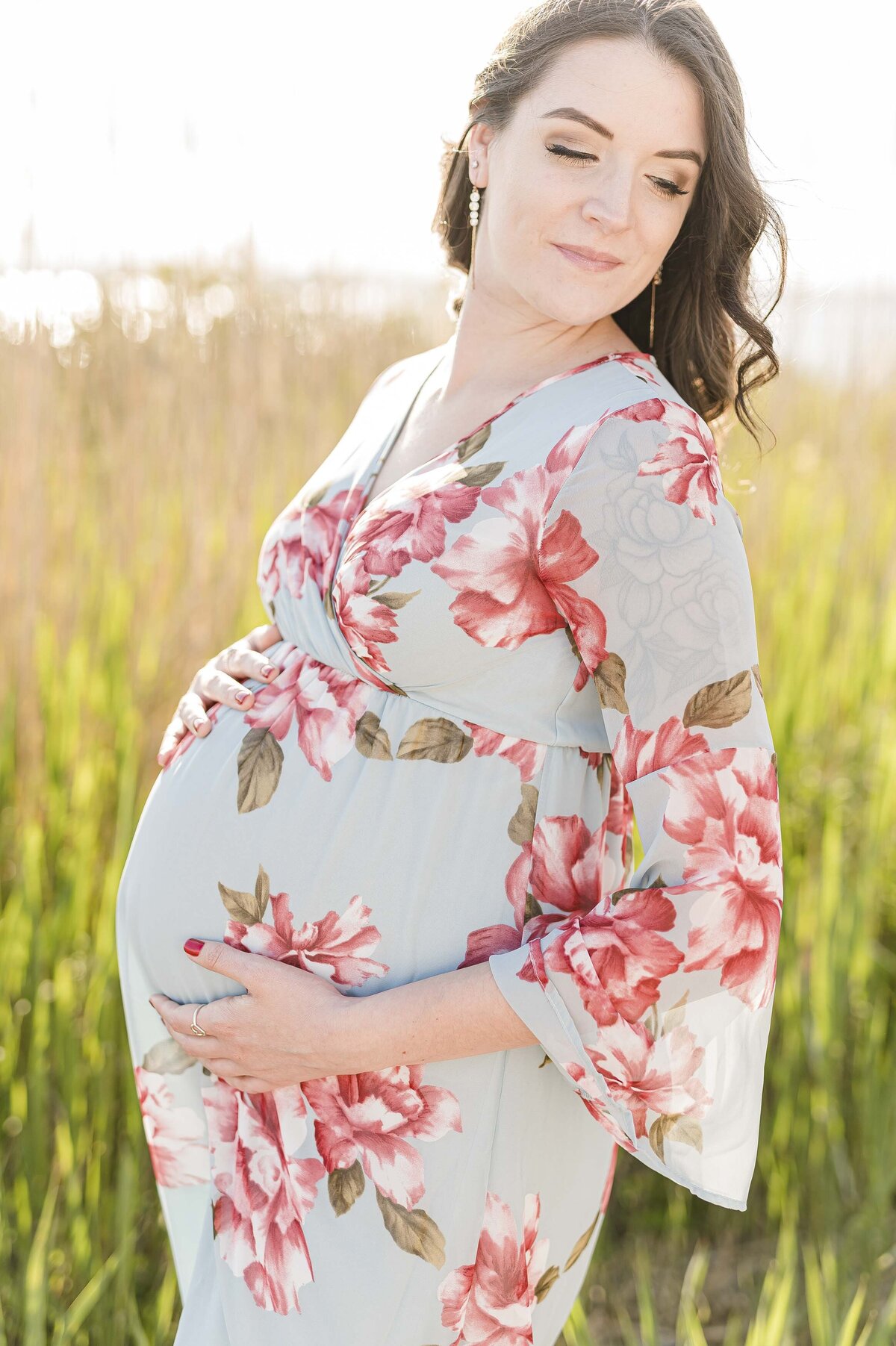 Norman & Devon’s CT coastal maternity session photographed by Schwalbs Photography