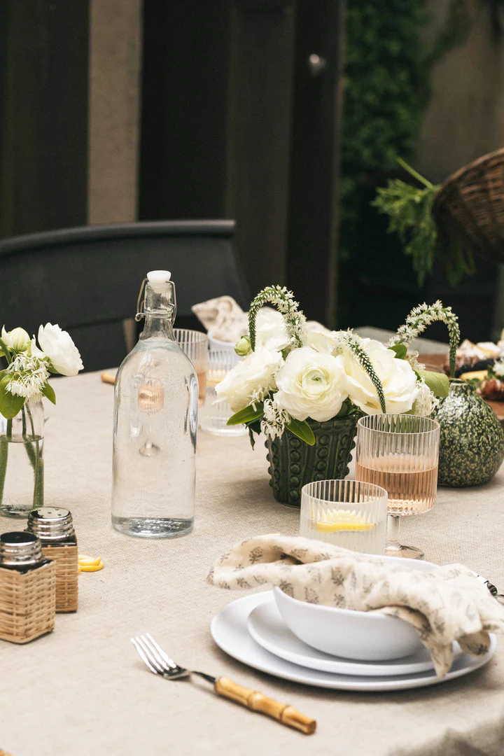 cooper_at_home_spring_entertaining-95_720x