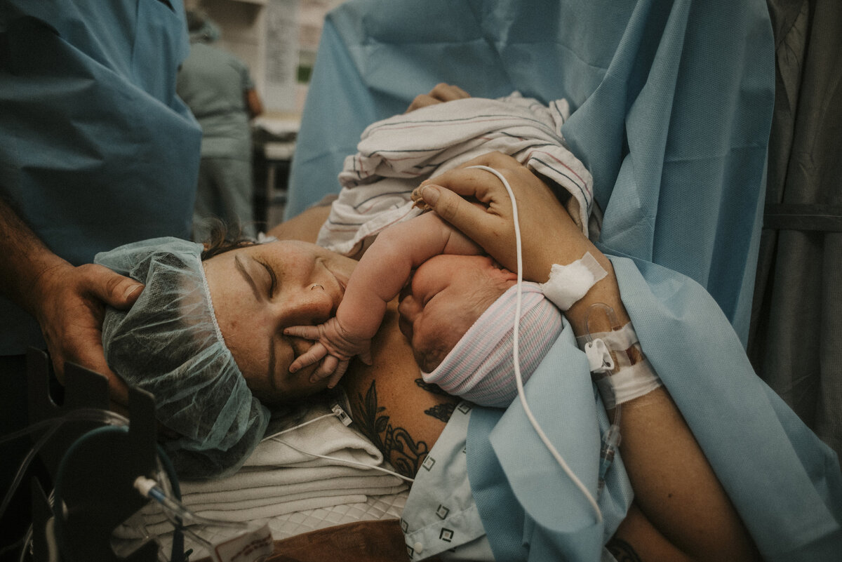 ocala-csection-birth-photographer (15)