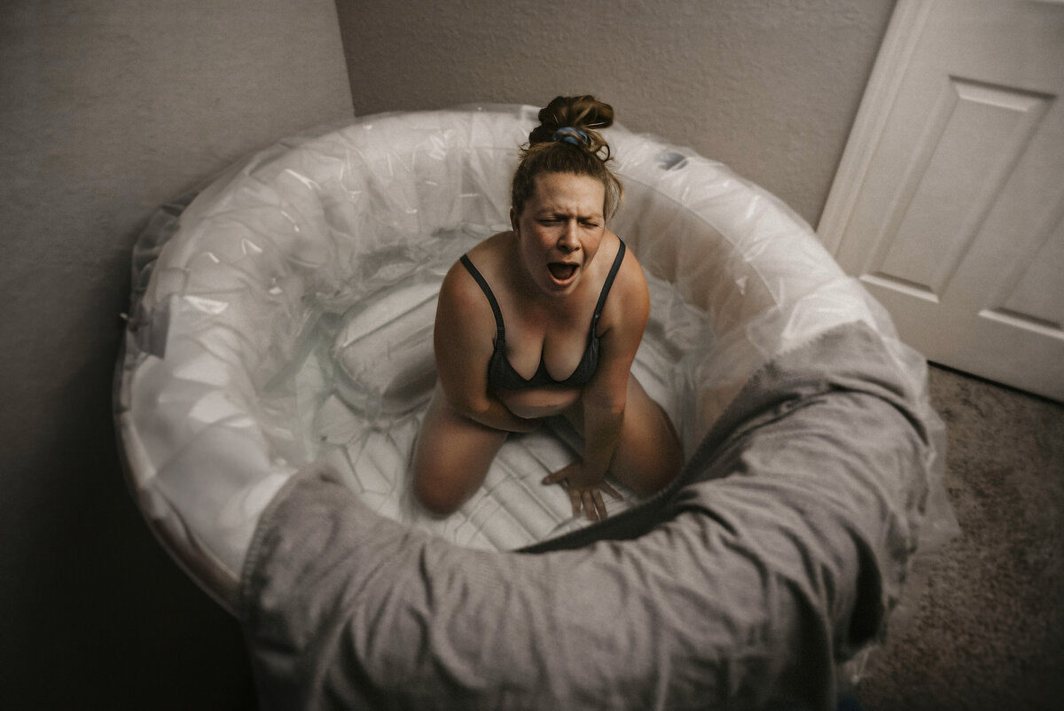 Ocala-homebirth-birth-photographer (12)