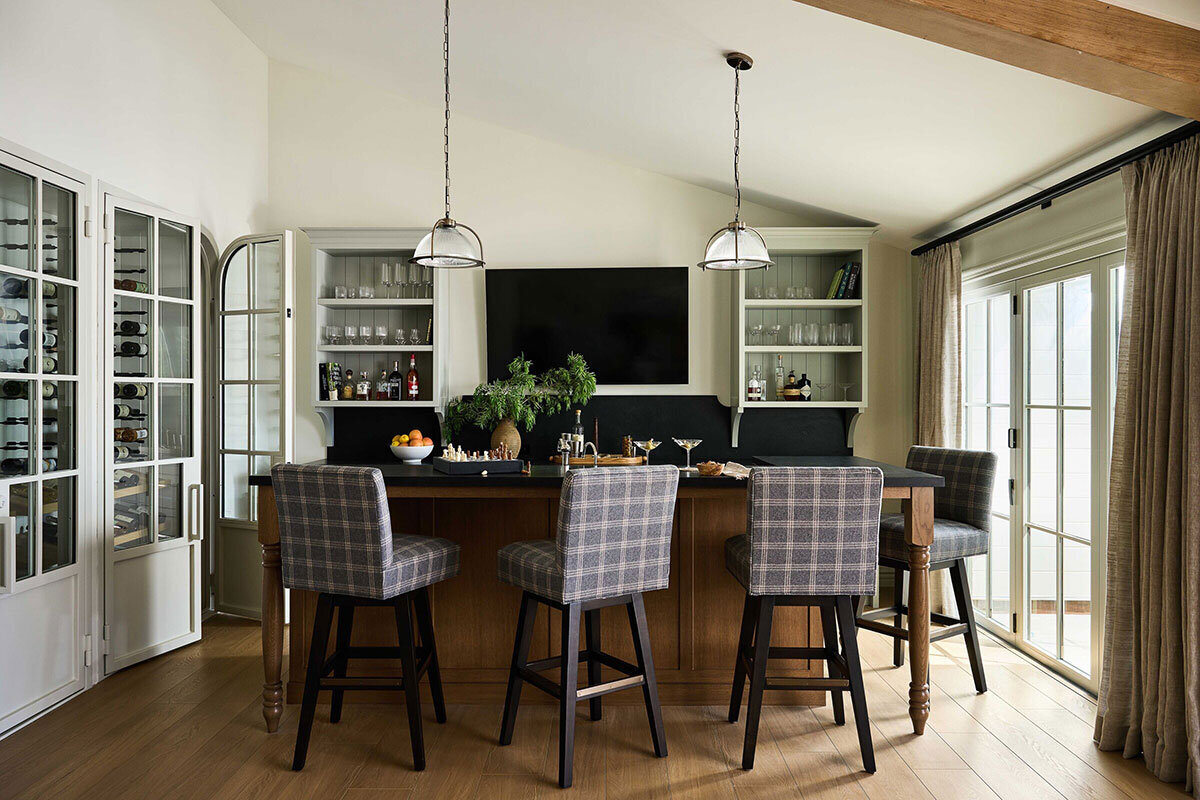 Classic interior design with marble countertops and seamless layout in Orange County

