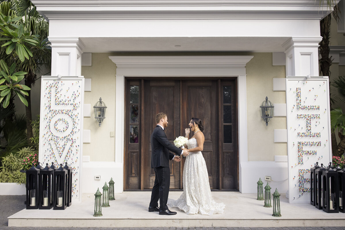 EboniRobyn-Wedding-NilouJonah-FirstLookFamilyPortraits-OceanClub-ParadiseIsland-Nassau-NewProvidence-TheBahamas-Final-13