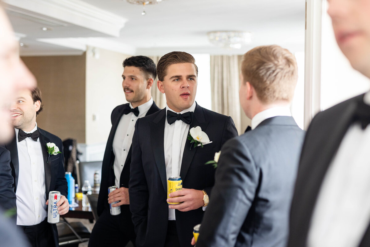 Philadelphia-Ritz-Carlton-Wedding-Groom-Getting-Ready_031