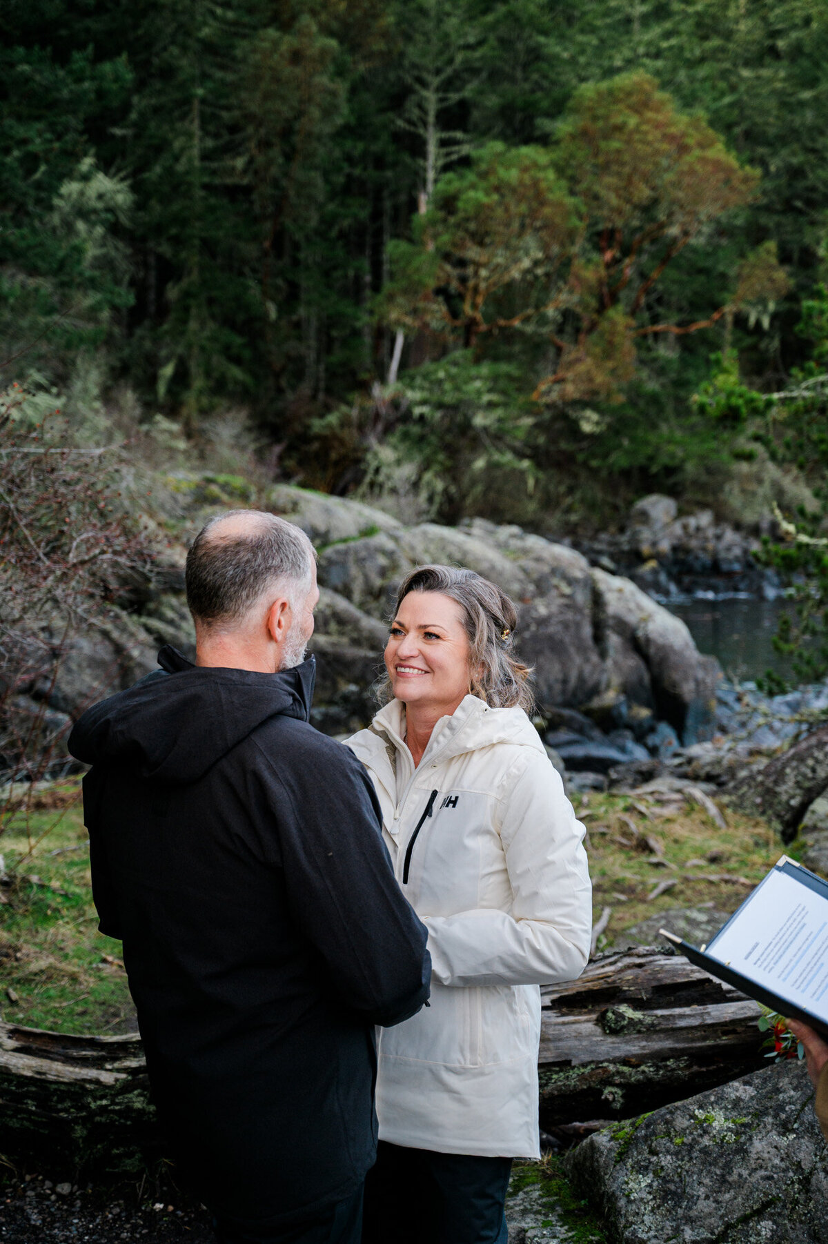 Starling_Jessica_Elopement_Sooke_BC-33