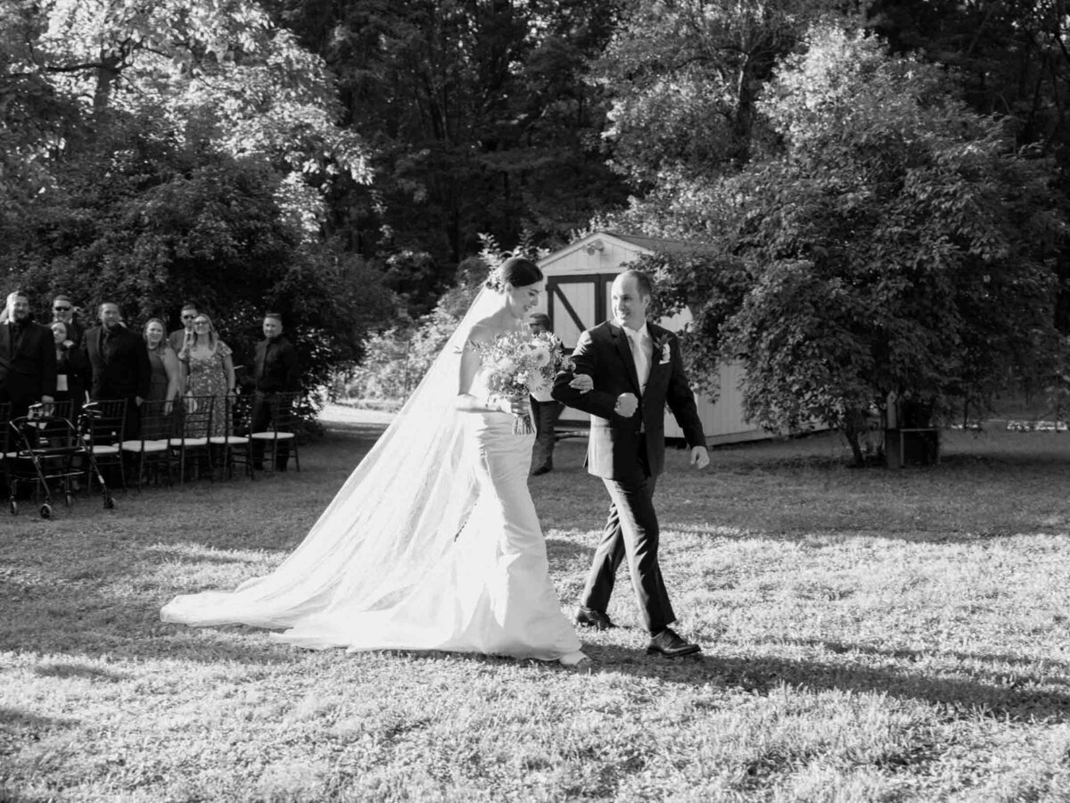 tented-backyard-wedding-ceremony-14