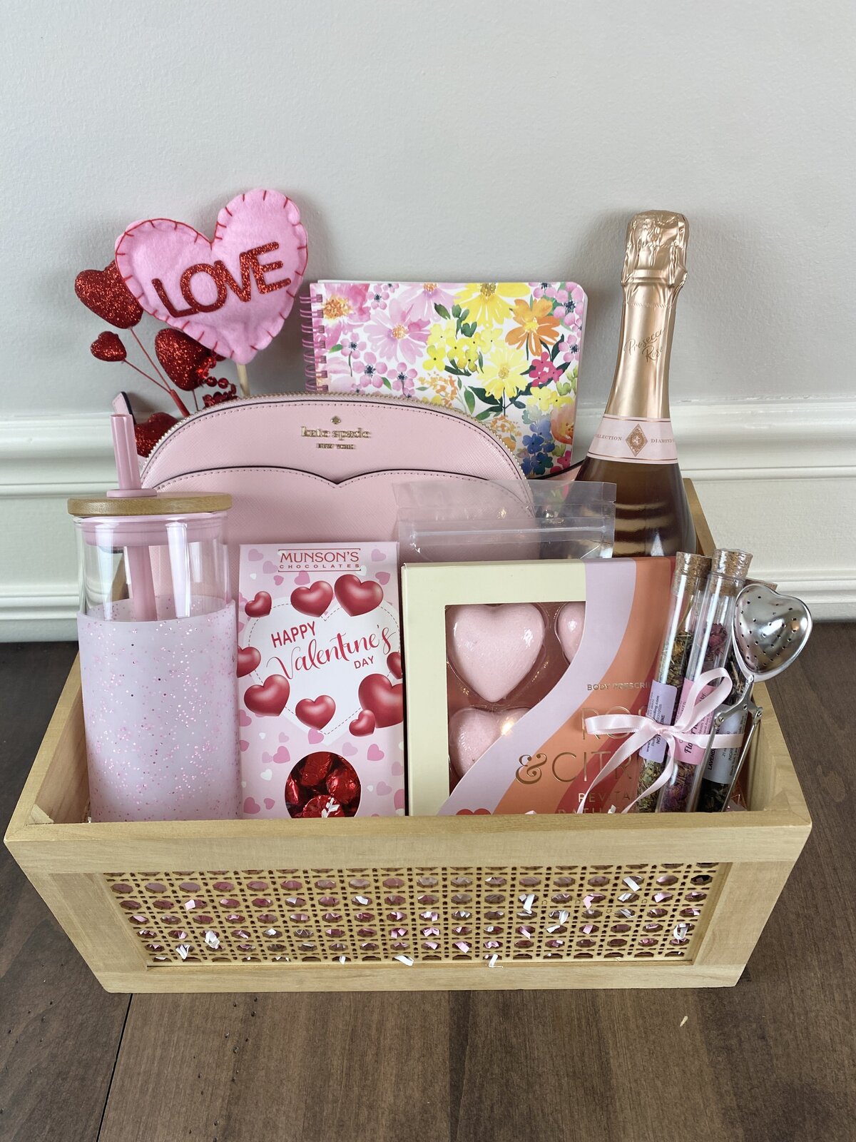Valentines Day Basket Gift for Couples