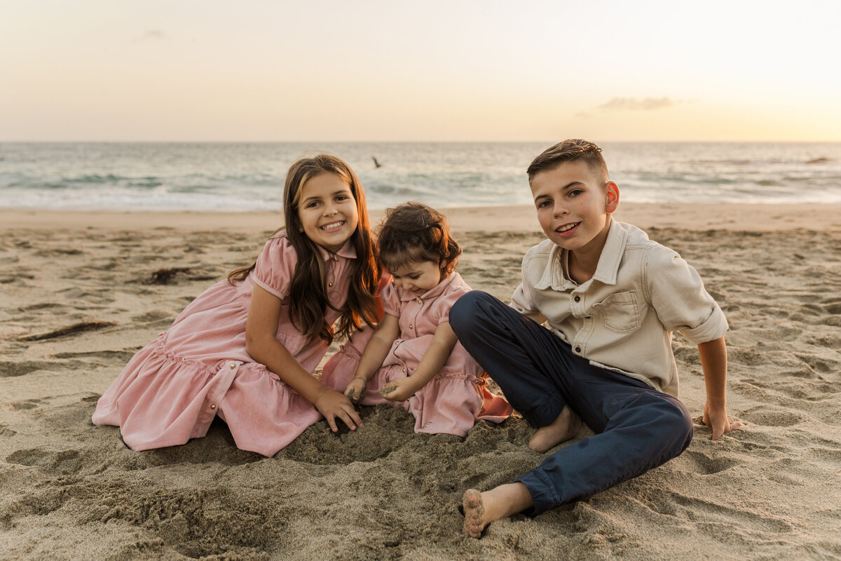 victoria_beach_maternity_photo-223