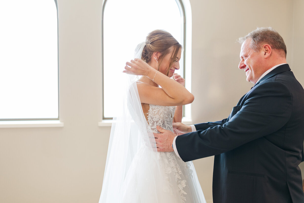 st-charles-WI-winter-wedding-photography-16