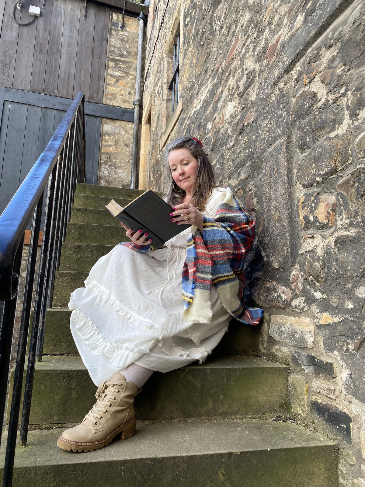 Outlander Location Edinburgh Bunny Love-Schock 