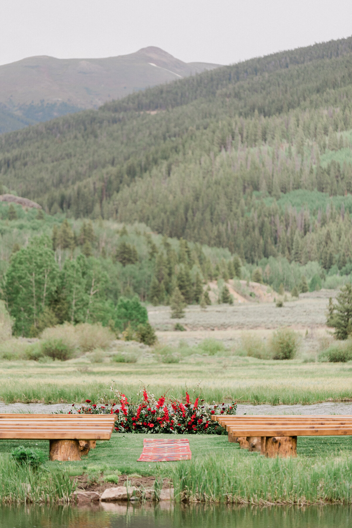 S+D_Vail_Wedding_Submission_By_Photographer_Diana_Coulter_Designer_Planner_Pop_Parties-26