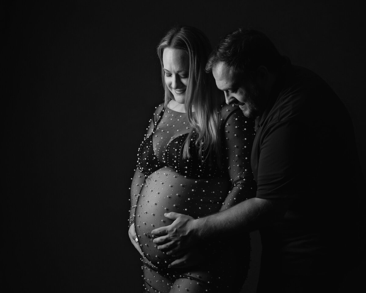 plus-size-maternity-photographer2