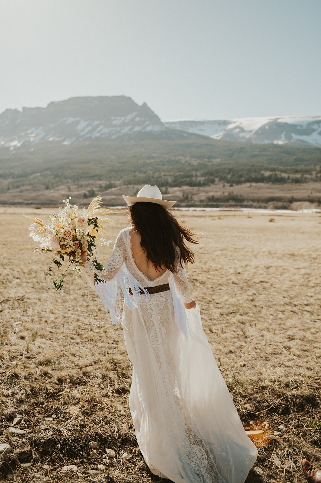 western-boho-glacier-park-elopement-presley-gray-photo-9799