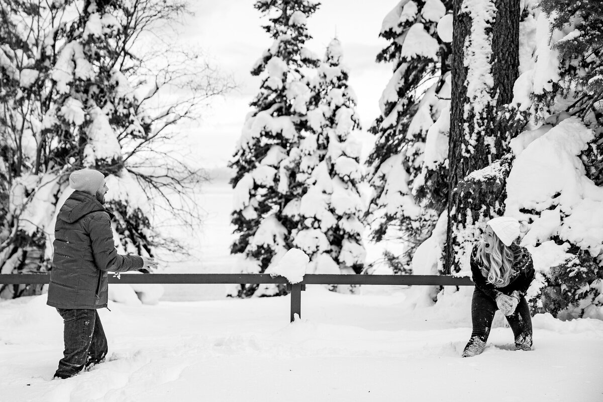 Winter-Engagement-Session23