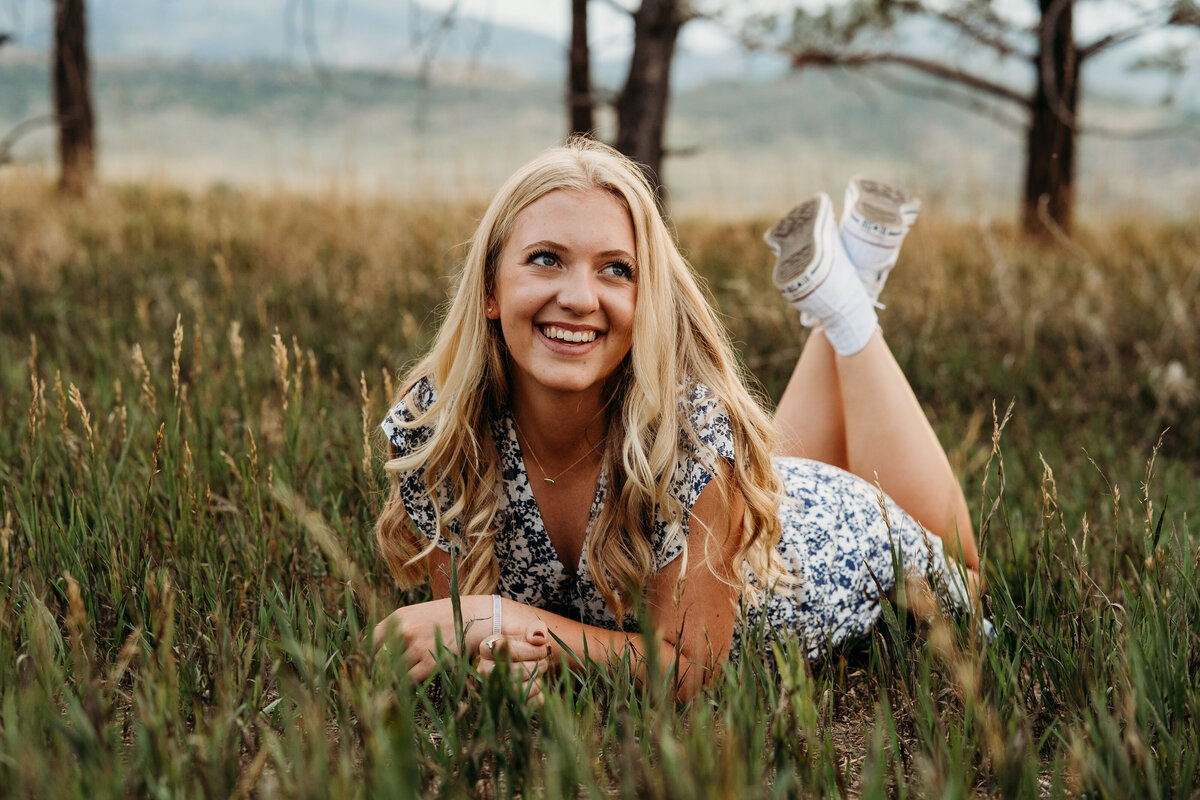 Senior photographer northern colorado. Loveland and Fort Collins Colorado